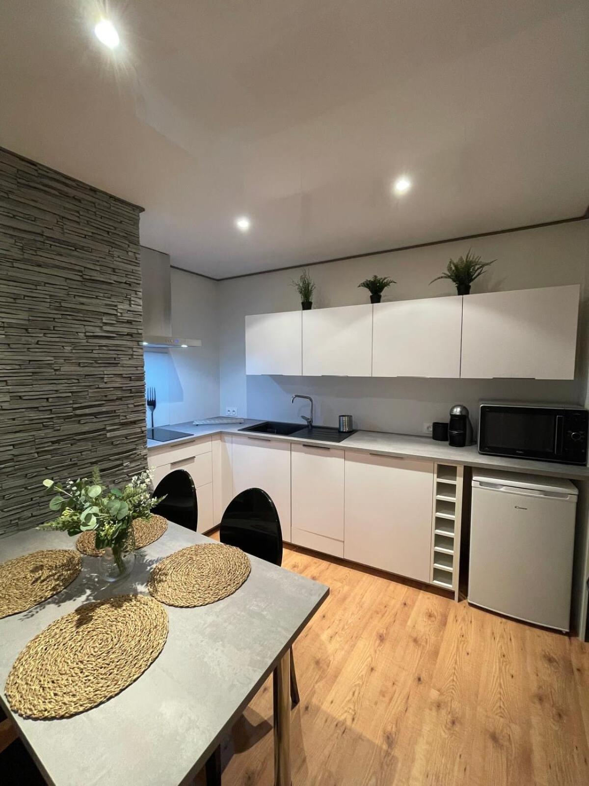 Apartamento Casa Jaubertie -Cosy & Chaleureux T2 -Hyper Centre Brive-la-Gaillarde Exterior foto