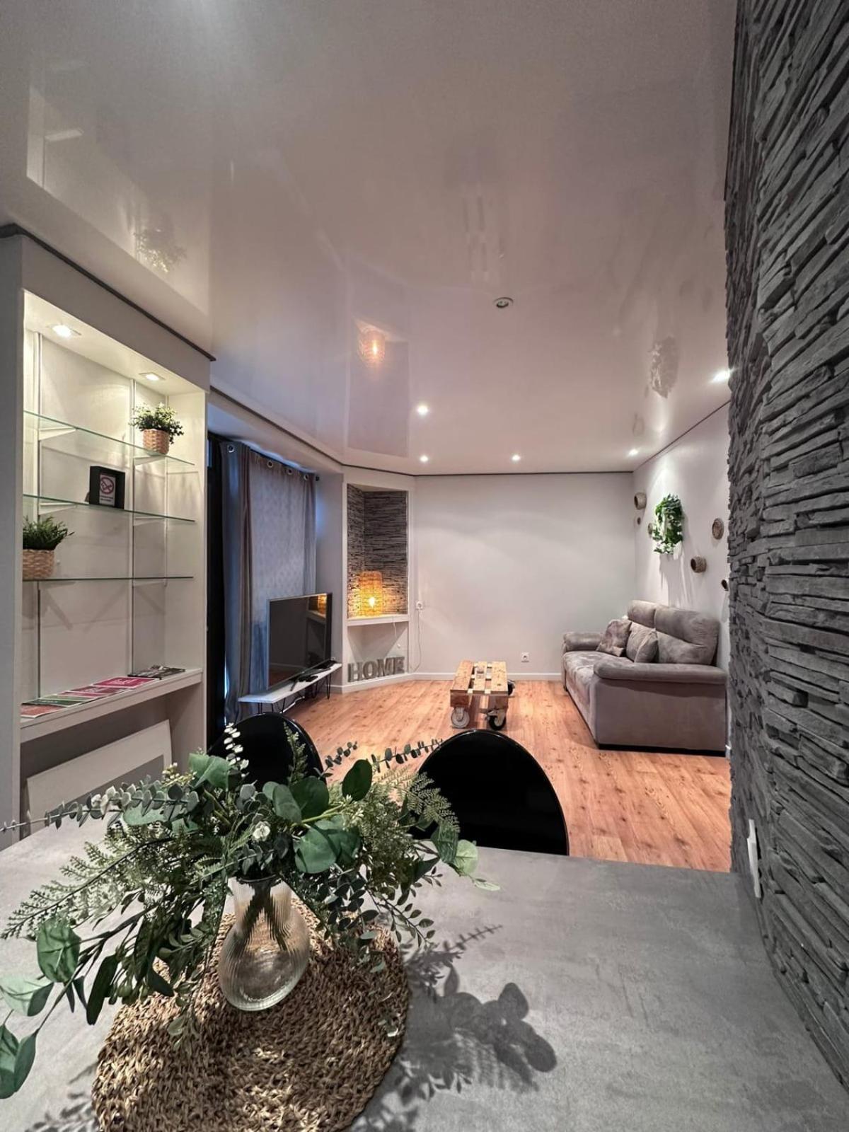 Apartamento Casa Jaubertie -Cosy & Chaleureux T2 -Hyper Centre Brive-la-Gaillarde Exterior foto